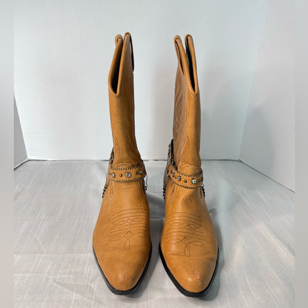 Austin Trading Co. Stylish Tan Cowboy Boots Size 8.5 - Picture 3 of 8